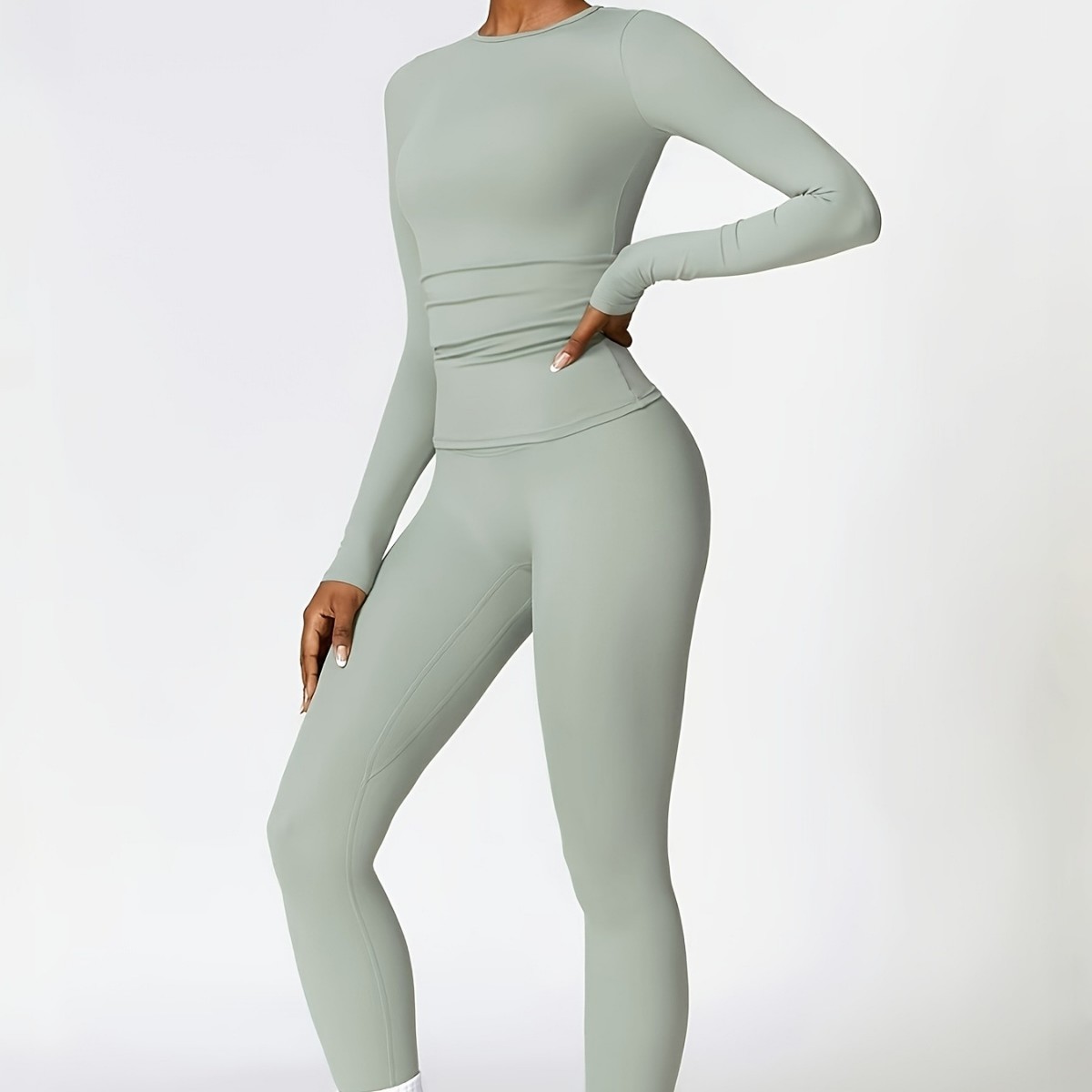 بدلة يوجا ضيقة ذات أكمام طويلة - مراجعة Pilates & Yoga With Harna وسعره