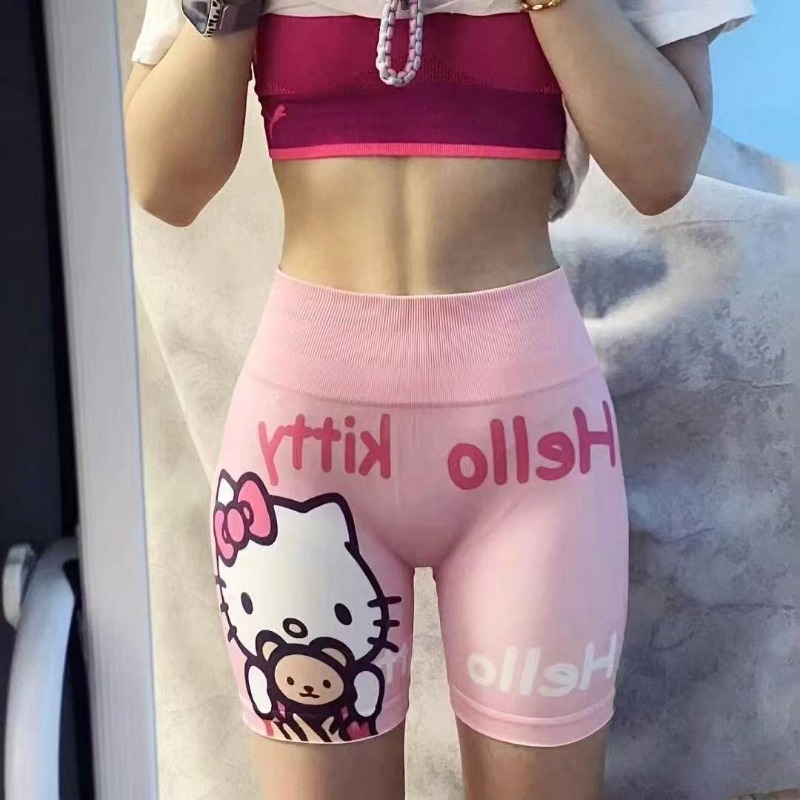 شورتات بيلاتس رياضية من Peach  - مراجعة Yoga Pilates Girl وسعره